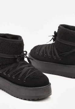 Czarne Śniegowce na Platformie Wykończone Sztucznym Futerkiem Terilani