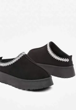 Czarne Śniegowce na Platformie z Niską Cholewką Cedicea
