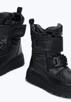 Czarne Śniegowce Sportowe na Platformie Coila