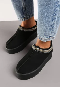 Czarne Śniegowce z Haftowanym Paseczkiem na Platformie Iridalia