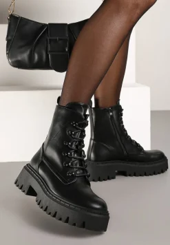 Czarne Ocieplane Botki Workery na Płaskiej Podeszwie ze Sznurowaniem Berilea