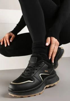 Czarne Ocieplane Sneakersy na Platformie Ozdobione Metalicznym Wzorem Iveliri