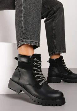 Czarne Ocieplane Traperki na Sznurowanie Revisa