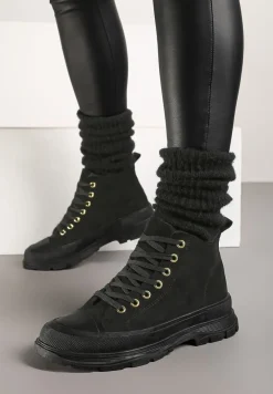 Czarne Ocieplane Trapery na Płaskiej Podeszwie ze Sznurowaniem Korirra