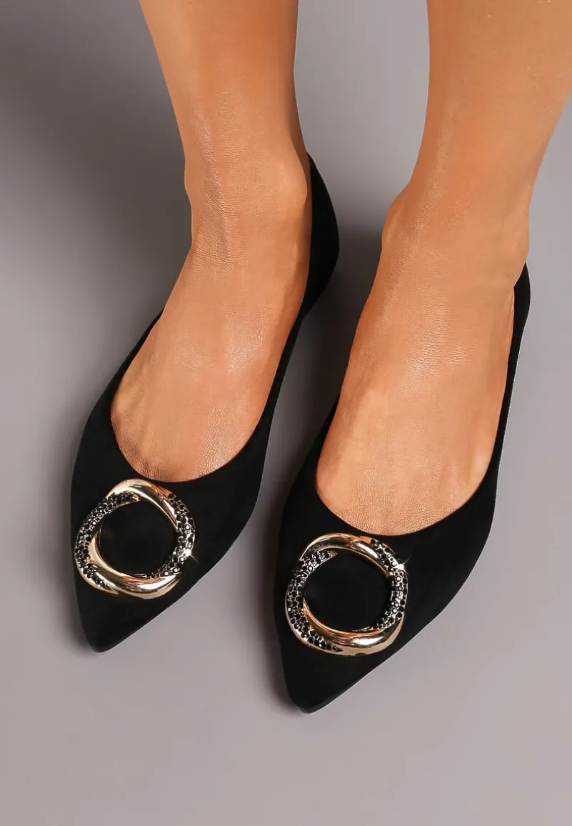 Czarne Płaskie Balerinki Ozdobione Aplikacją o Złotym Wykończeniu Edolia