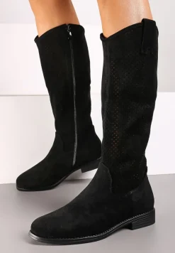 Czarne Płaskie Kozaki Typu Kowbojki z Ażurowymi Wycięciami Tinani