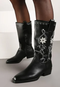 Czarne Płaskie Kozaki w Stylu Kowbojek z Haftowanymi Kwiatami Emelicia