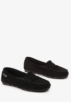 Czarne Płaskie Mokasyny o Klasycznym Fasonie z Przeszyciem Wenniva