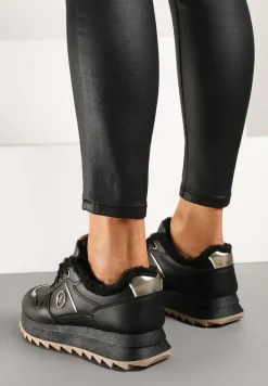 Czarne Płaskie Sznurowane Sneakersy Ocieplane Ozdobione Metalicznymi Aplikacjami Delanoria