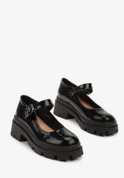 Czarne Półbuty Lakierowane na Platformie i Słupku w Stylu Mary Jane Omela