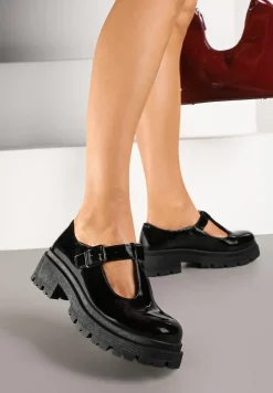 Czarne Półbuty Lakierowane na Płaskiej Podeszwie ze Sprzączkami Elondria