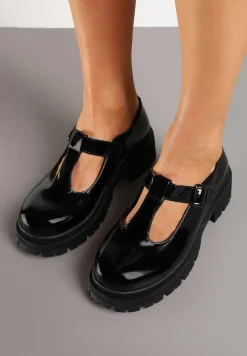 Czarne Półbuty Lakierowane na Płaskiej Podeszwie ze Sprzączkami Elondria