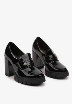 Czarne Półbuty Lakierowane na Platformie z Tłoczeniem i Słupku z Metaliczną Aplikacją Terevelle