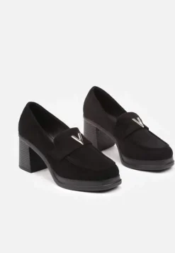 Czarne Półbuty Mokasyny na Słupku Ozdobione Metaliczną Aplikacją Arstora