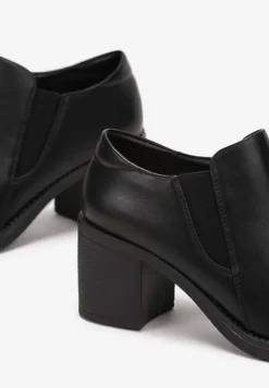 Czarne Półbuty na Niewysokim Słupku z Okrągłym Noskiem Temsha