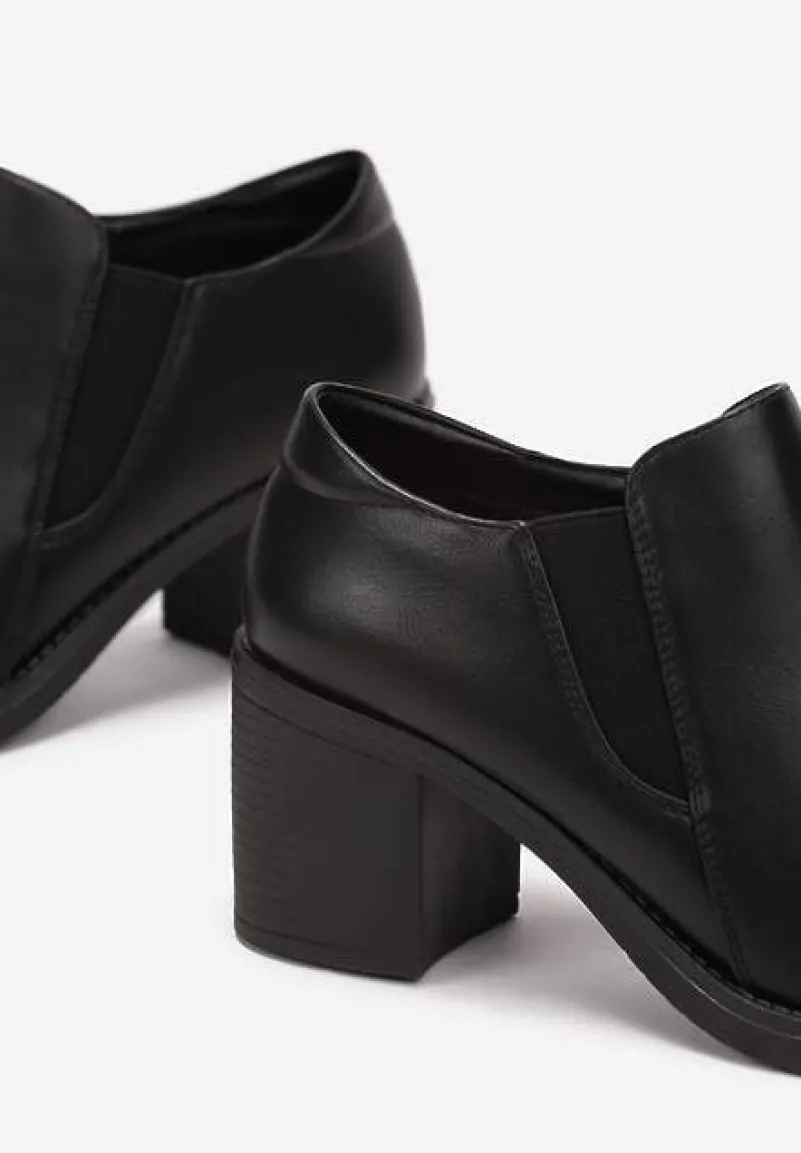 Czarne Półbuty na Niewysokim Słupku z Okrągłym Noskiem Temsha