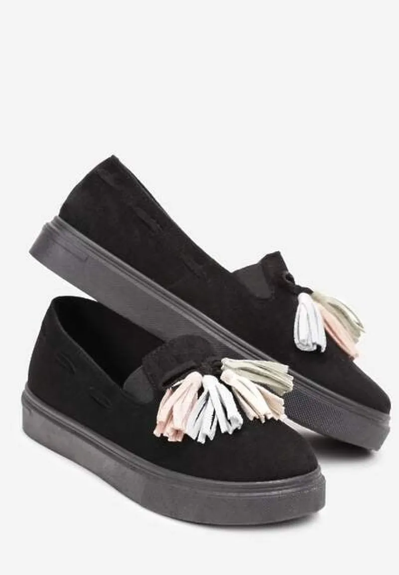 Czarne Półbuty na Niskiej Platformie z Kolorowymi Chwostami Ferive