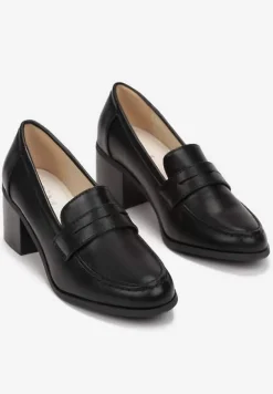 Czarne Półbuty na Niskim Słupku Leso