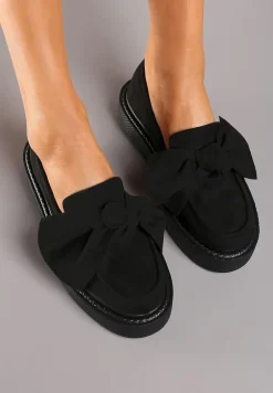 Czarne Półbuty na Platformie w Stylu Mokasynów Ozdobione Kokardą Irinetta