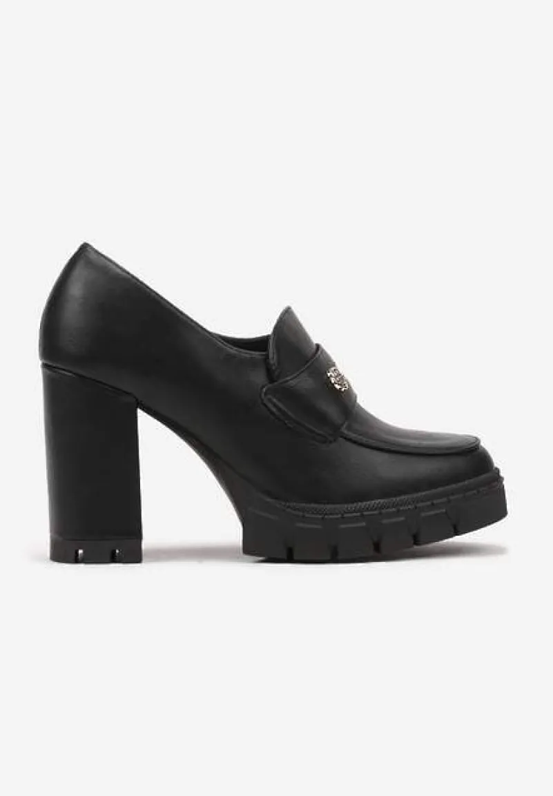Czarne Półbuty na Słupku i Platformie z Tłoczeniem w Stylu Mokasynów z Ozdobą z Przodu Teralena