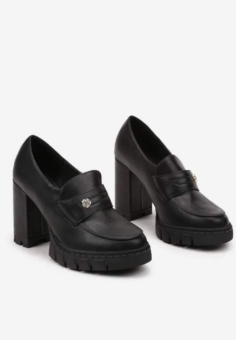 Czarne Półbuty na Słupku i Platformie z Tłoczeniem w Stylu Mokasynów z Ozdobą z Przodu Teralena