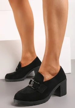 Czarne Półbuty na Słupku Ozdobione Klamerką Nicarda