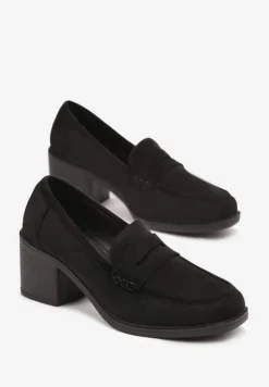 Czarne Półbuty na Słupku z Kwadratowym Noskiem Zeze