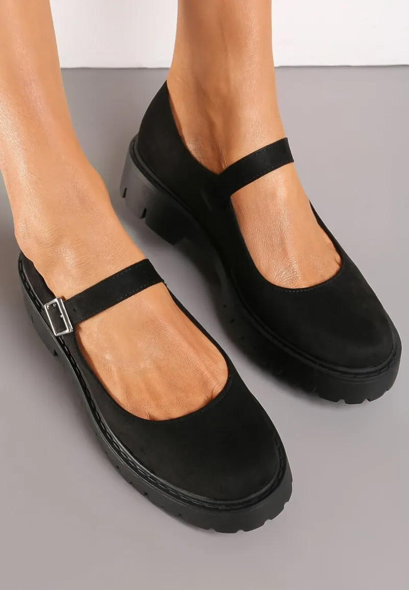 Czarne Półbuty z Imitacji Zamszu z Ozdobnym Paskiem i Sprzączką Gerxana