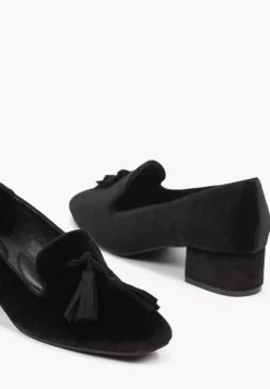 Czarne Półbuty z Welurową Cholewką na Obcasie i Ozdobnymi Frędzlami Felirina