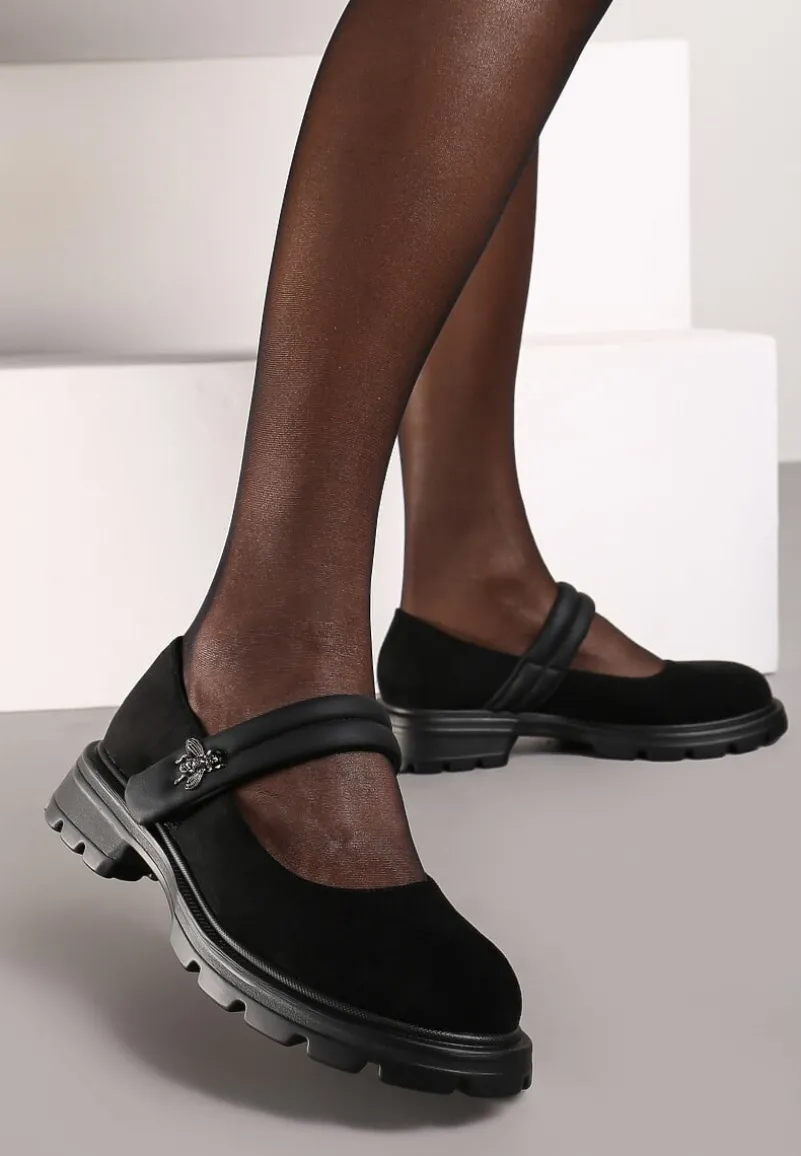 Czarne Półbuty ze Skórzaną Wkładką z Paseczkiem na Rzep i Eleganckim Detalem Vairose