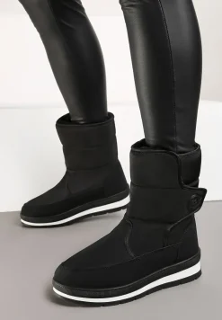 Czarne Pikowane Śniegowce na Płaskiej Podeszwie Ozdobione Aplikacją Niathra