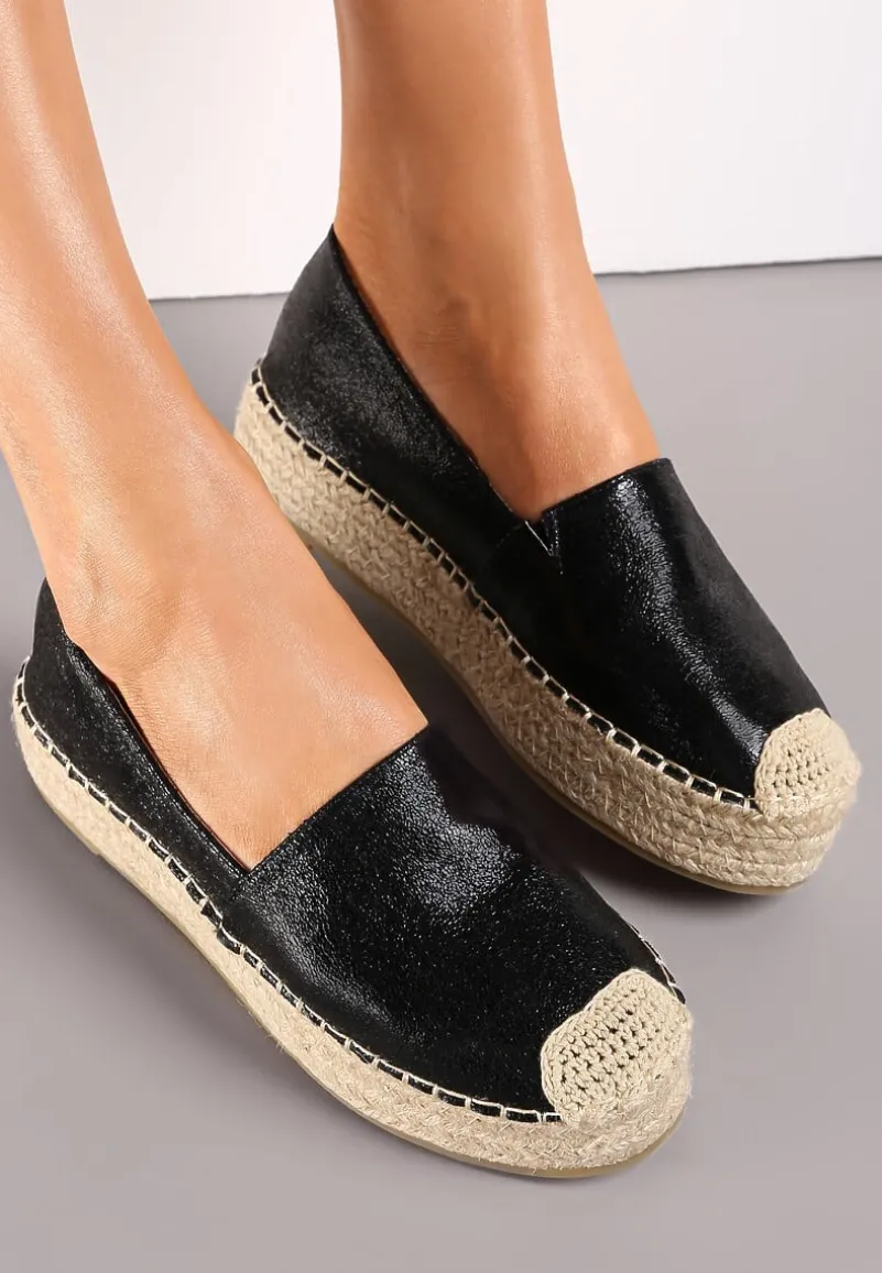 Czarne Plecione Espadryle na Grubej Podeszwie z Lakierowaną Cholewką Noem