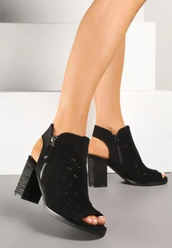 Czarne Sandały Botki Peep Toe na Obcasie z Ażurową Cholewką Julliane