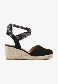 Czarne Sandały Espadryle na Koturnie Wiązane Przy Kostce Mirilthe