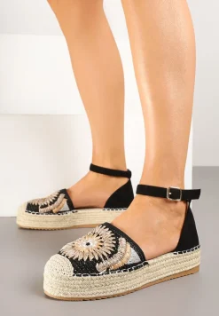 Czarne Sandały na Platformie Ozdobione Plecionką Meraliria