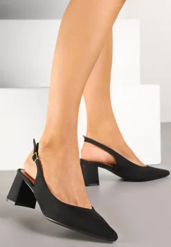 Czarne Sandały na Słupkowym Obcasie z Noskiem w Szpic Ninavia