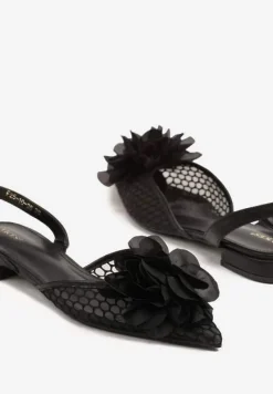 Czarne Sandały Vices Slingback z Siateczkową Cholewką Ozdobione Kwiatem 3D Lilivora