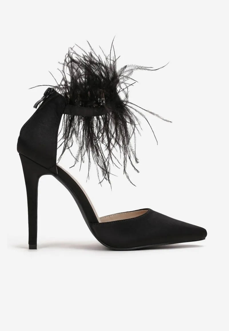 Czarne Sandały z Piórami Geanesh