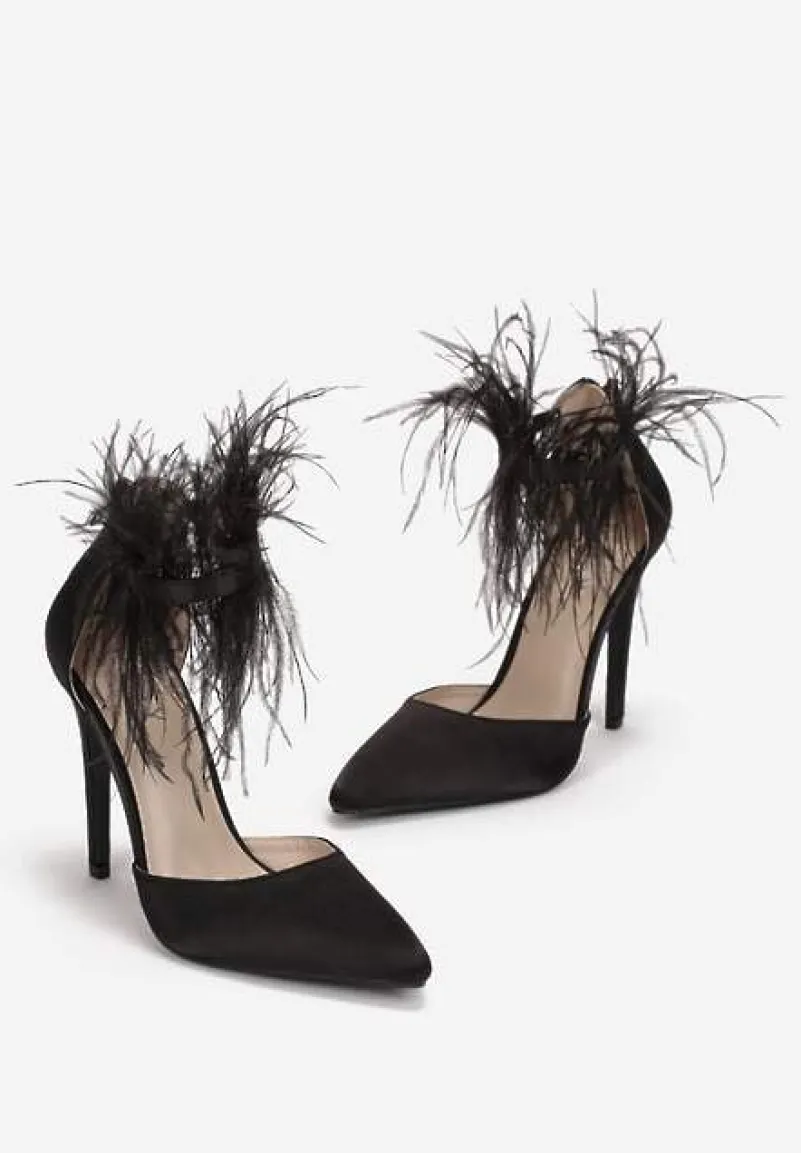 Czarne Sandały z Piórami Geanesh