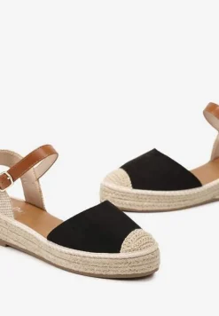 Czarne Sandały z Zapięciem wokół Kostki na Plecionej Podeszwie z Juty Berseria