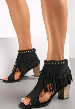 Czarne Sandały za Kostkę z Frędzlami i Ćwiekami Inayat