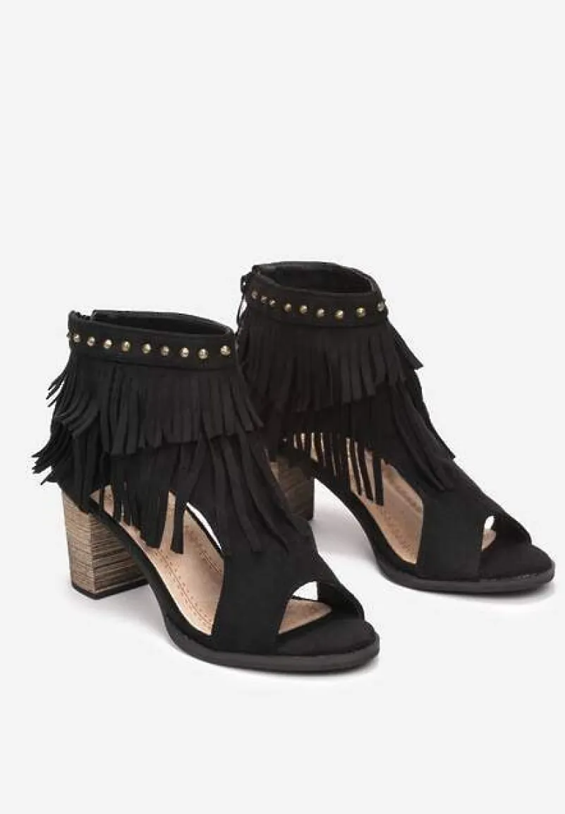 Czarne Sandały za Kostkę z Frędzlami i Ćwiekami Inayat