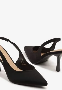 Czarne Sandały ze Spiczastym Noskiem na Szpilce Korienne