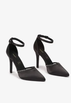 Czarne Satynowe Szpilki Vices z Wkładką ze Skóry Naturalnej i Ozdobnym Cyrkoniowym Paskiem Lizzeth