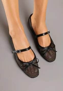 Czarne Siateczkowe Balerinki Vices z Paskiem z Klamrą i Ozdobną Kokardką Niladiela