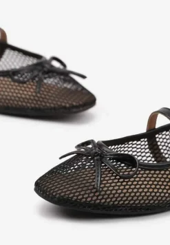 Czarne Siateczkowe Balerinki Vices z Paskiem z Klamrą i Ozdobną Kokardką Niladiela