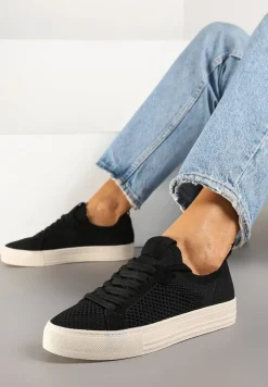 Czarne Siateczkowe Sneakersy Ozdobione Metaliczną Nicią Nimiarene