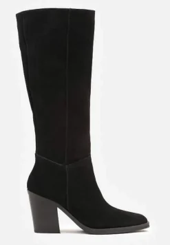 Czarne Skórzane Kozaki na Słupku Realinae