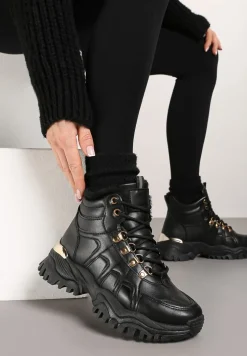 Czarne Sneakersy na Grubej Podeszwie z Ozdobnymi Przeszyciami i Futerkiem Selenita