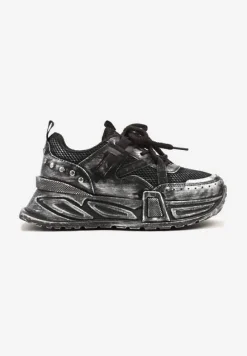 Czarne Sneakersy na Platformie z Ozdobnym Tłoczeniem Lurine